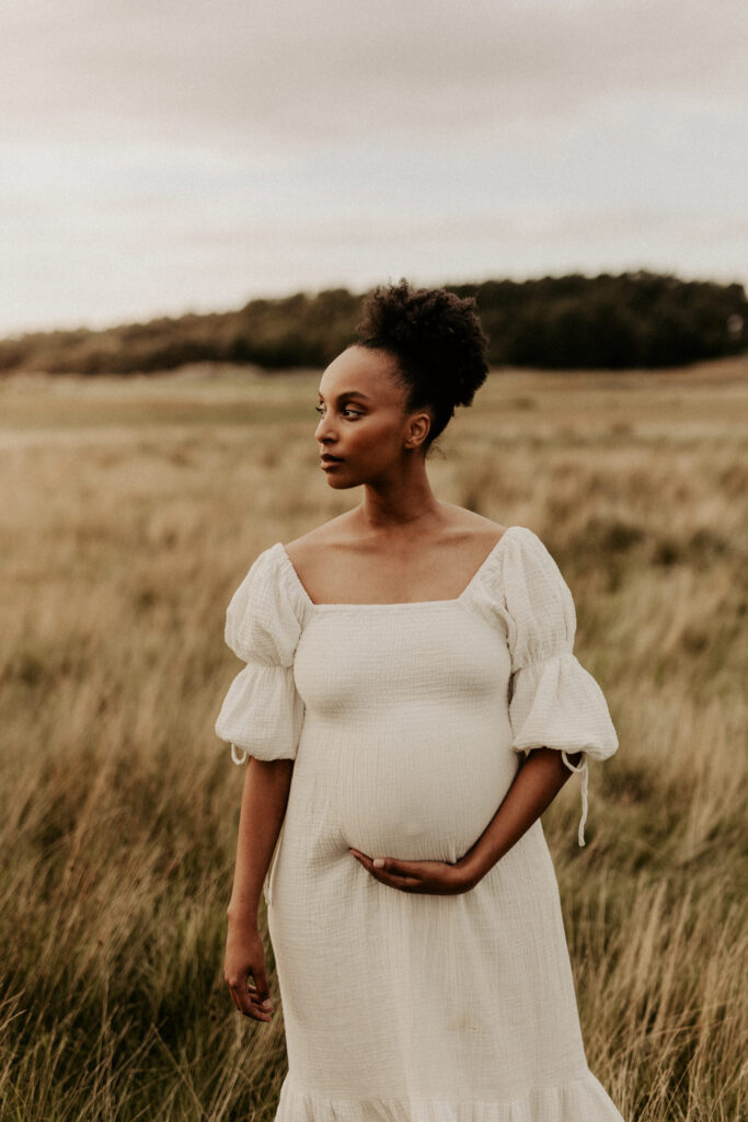 Gravidmage vecka 33 – när boka gravidfotografering